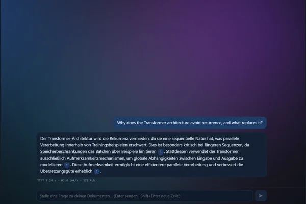 Screenshot: Antwort mit Quellen-Chip und Vorschau-Popover